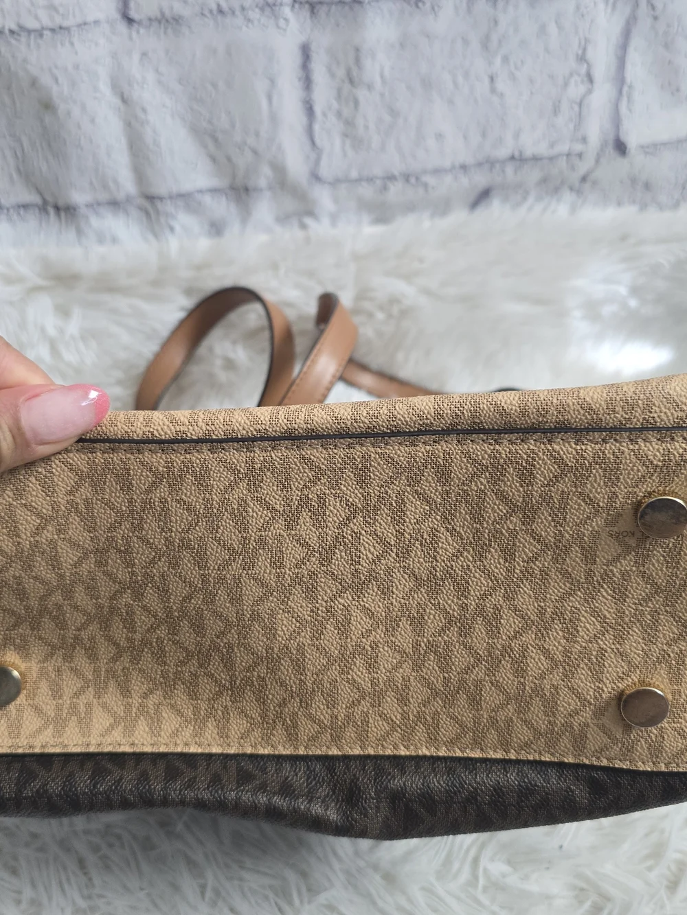Michael Kors Mobwife Whitney Two-Tone Brown Logo Small Designer Tote Bag